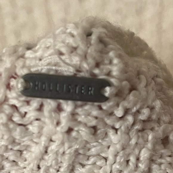 Hollister Cream Turtleneck Sleeveless Sweater Sz M EUC - Picture 2 of 7